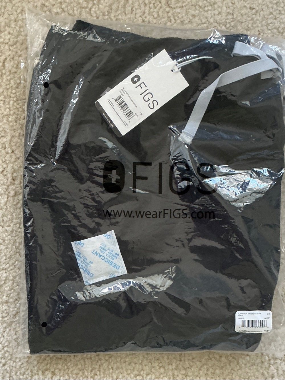 NWT! Mens Figs jogger scrubs